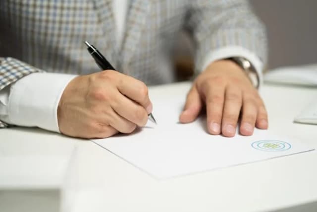 Ile kosztuje wykreślenie hipoteki? Sprawdź, jakie opłaty Cię czekają Ile kosztuje wykreślenie hipoteki? Sprawdź, jakie opłaty Cię czekają